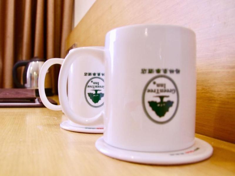 Greentree Inn Zhejiang Ningbo South Railway Station Express Hotel מראה חיצוני תמונה
