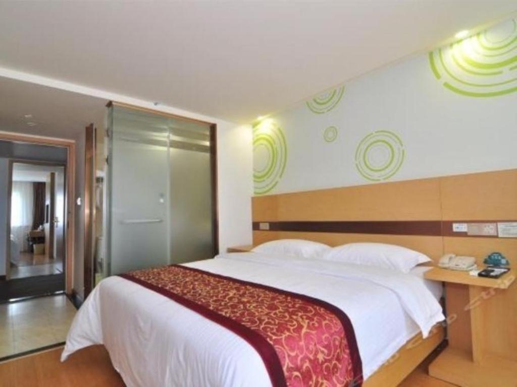 Greentree Inn Zhejiang Ningbo South Railway Station Express Hotel מראה חיצוני תמונה