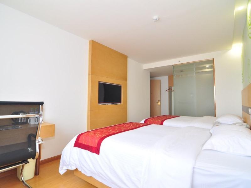 Greentree Inn Zhejiang Ningbo South Railway Station Express Hotel מראה חיצוני תמונה