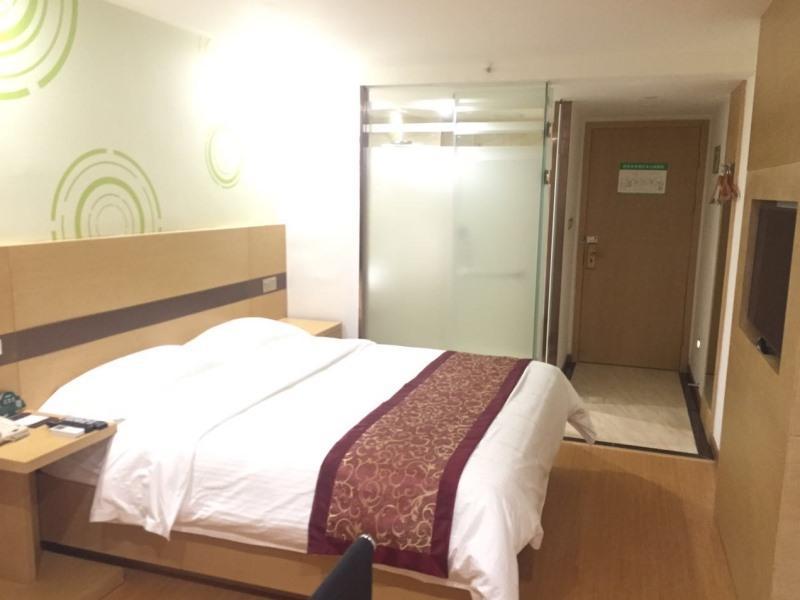 Greentree Inn Zhejiang Ningbo South Railway Station Express Hotel מראה חיצוני תמונה