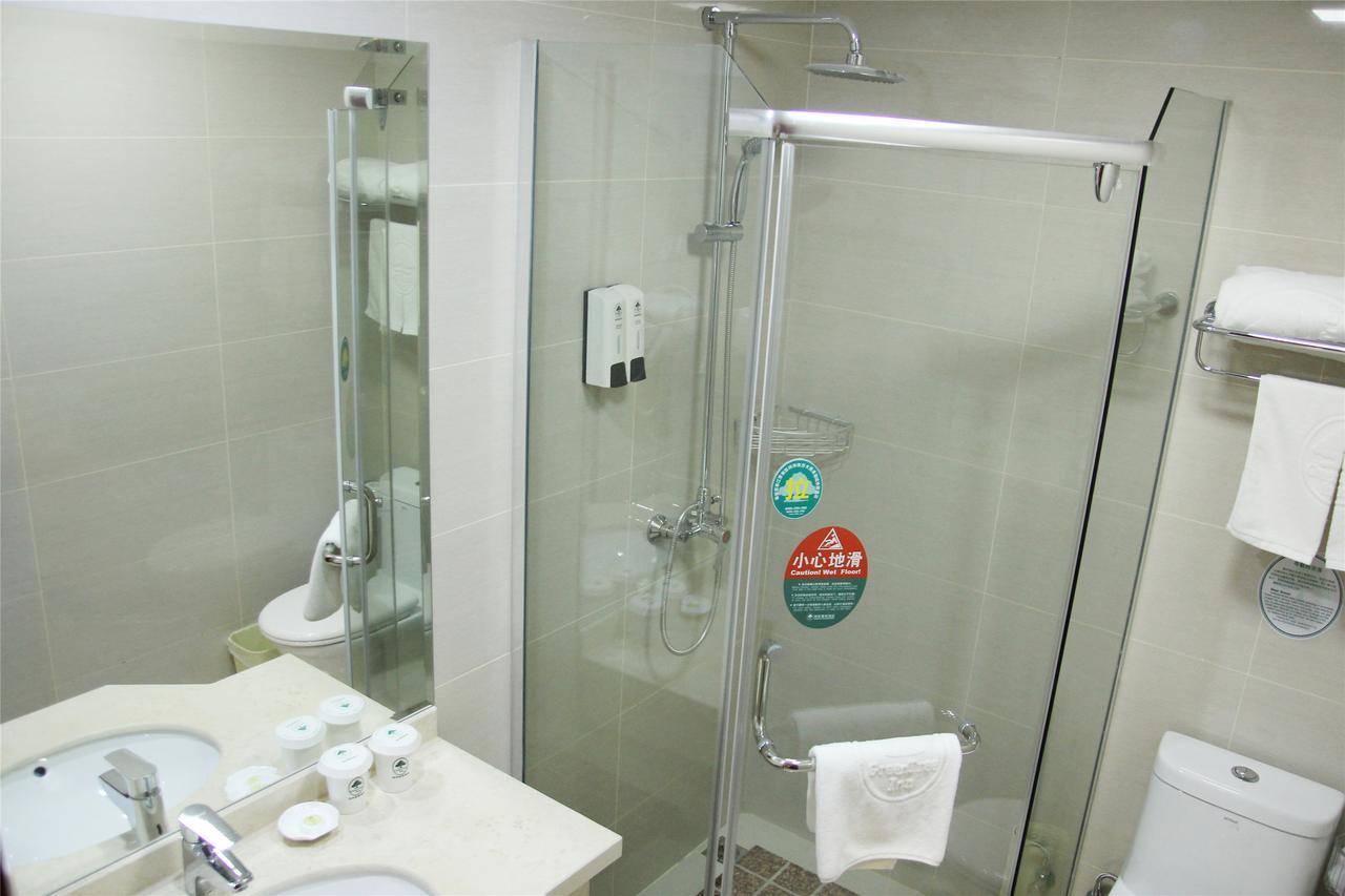 Greentree Inn Zhejiang Ningbo South Railway Station Express Hotel מראה חיצוני תמונה
