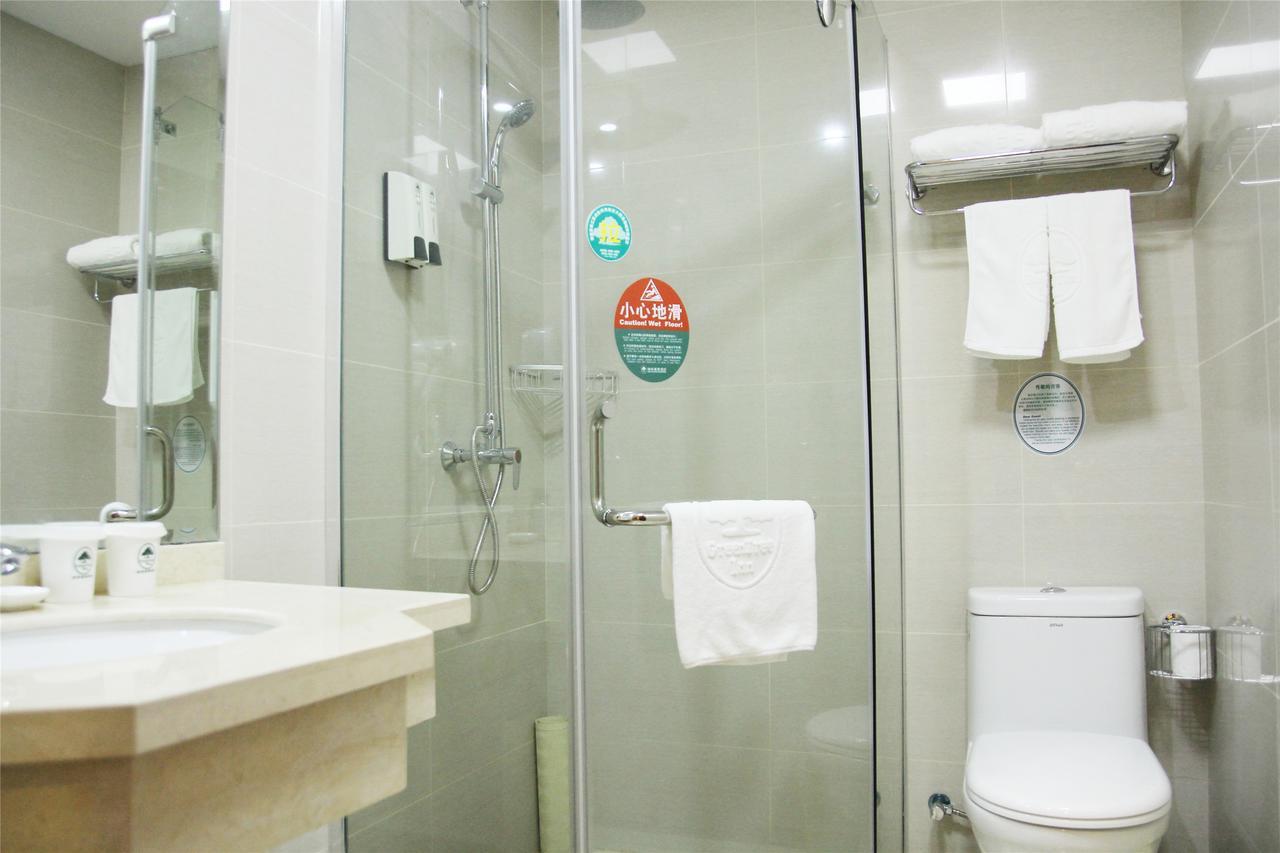 Greentree Inn Zhejiang Ningbo South Railway Station Express Hotel מראה חיצוני תמונה