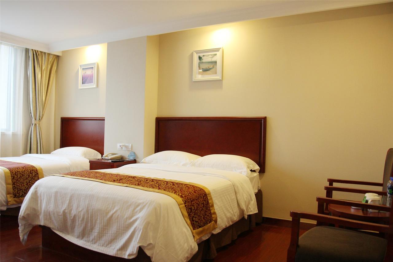 Greentree Inn Zhejiang Ningbo South Railway Station Express Hotel מראה חיצוני תמונה