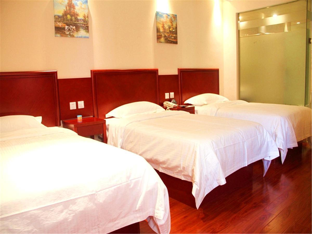 Greentree Inn Zhejiang Ningbo South Railway Station Express Hotel מראה חיצוני תמונה